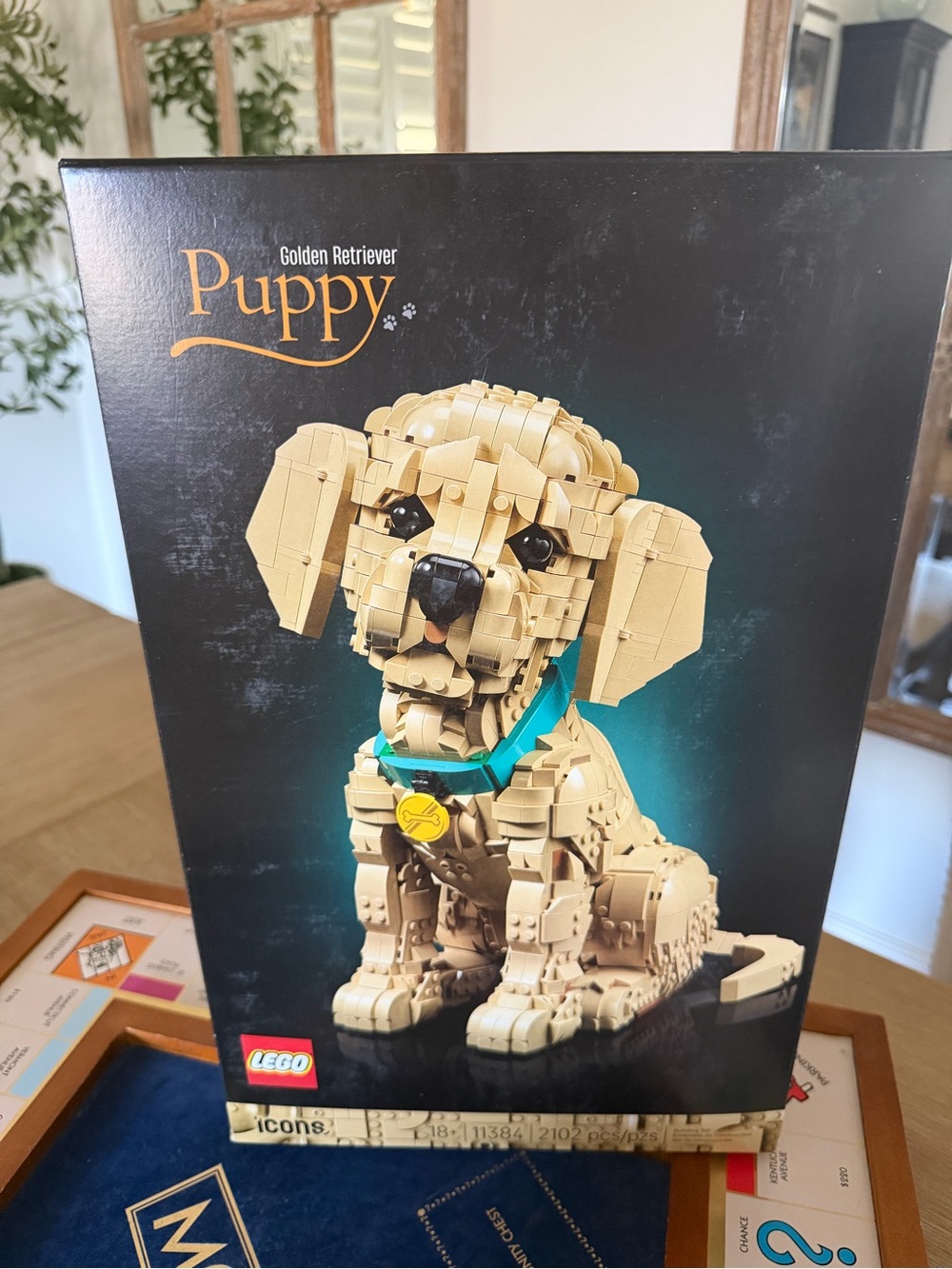 LEGO Tan Golden Retriever Puppy with Teal Collar